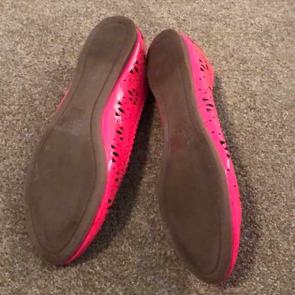 Pink flats - Picture 2 of 2